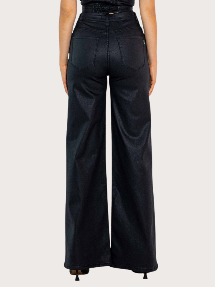 Coated 5 Pocket Wide Jeans - Basic Bee