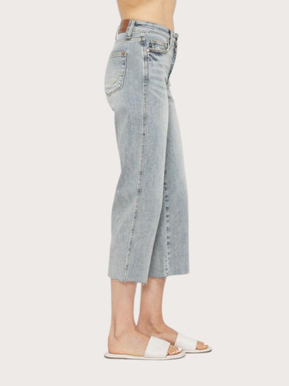 Tummy Control Wide Leg Crop Jeans