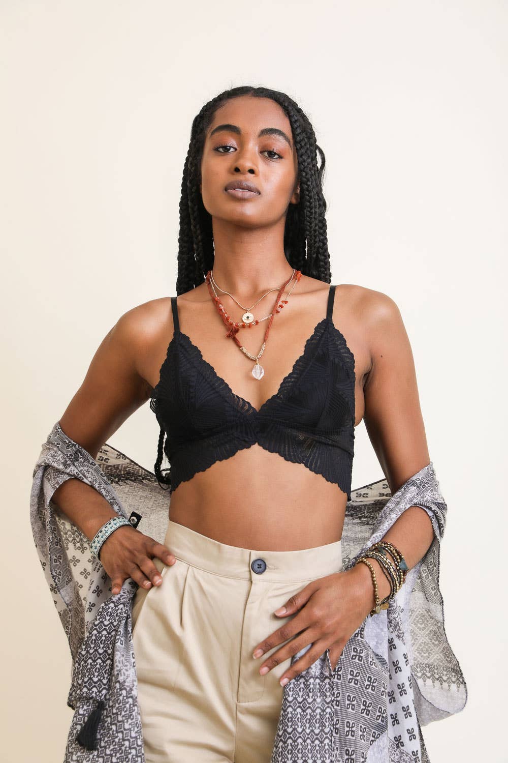 Butterfly Scallop Lace Bralette - Basic Bee