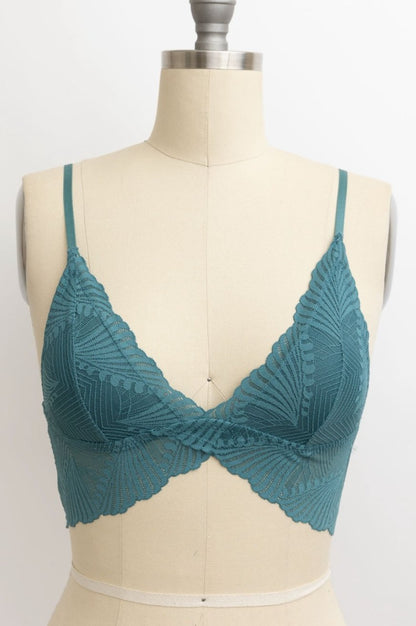 Butterfly Scallop Lace Bralette - Basic Bee