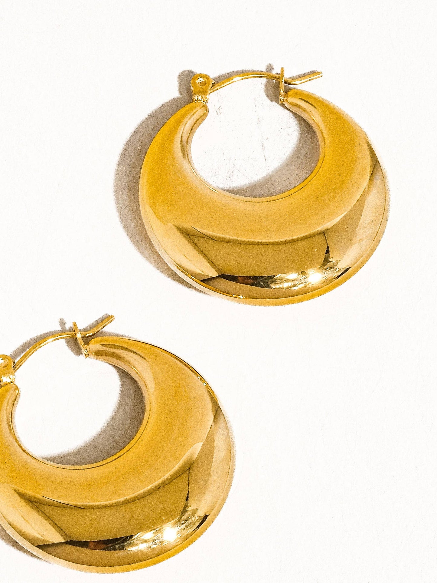 Catherine Non-Tarnish Classic Round Gold Hoop Earring